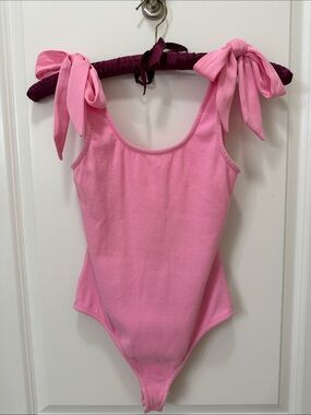 Sleeveless Pink Tie-Shoulder Bodysuit